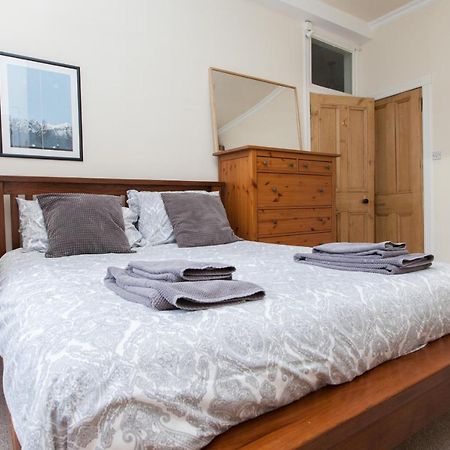 Amazing Apartments - London Road By Holyrood Park 에든버러 외부 사진
