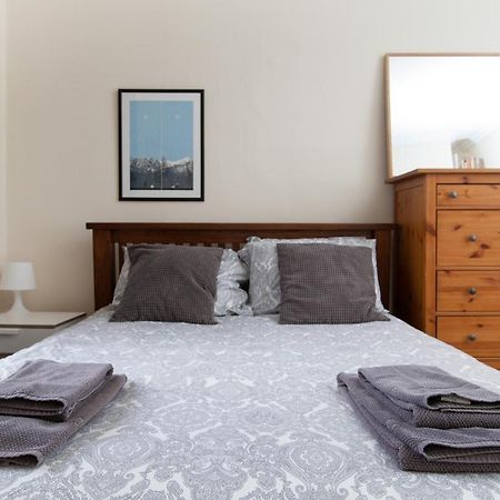 Amazing Apartments - London Road By Holyrood Park 에든버러 외부 사진
